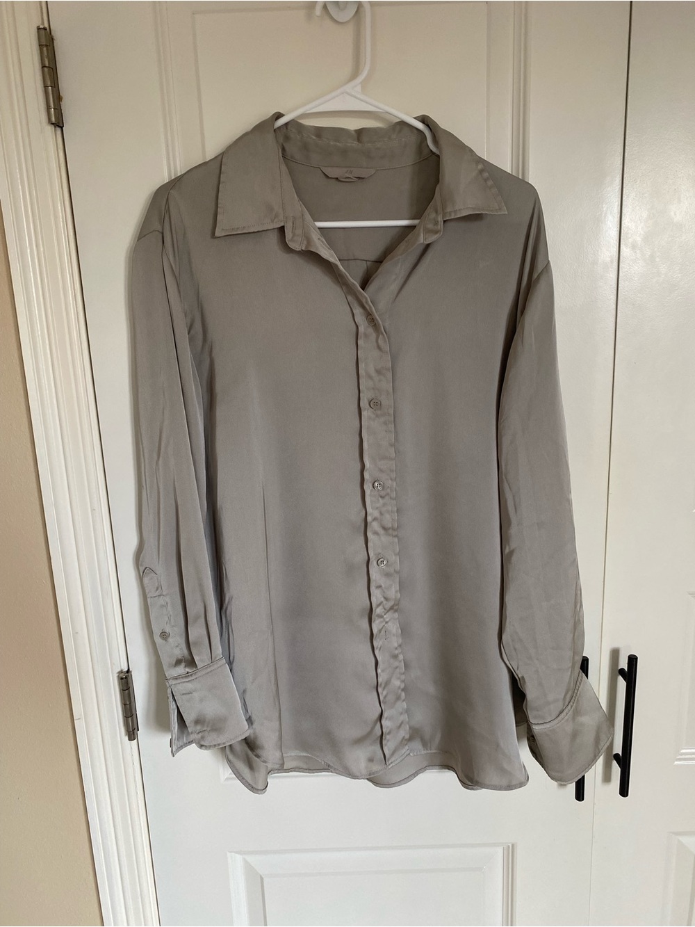 H&M Women’s Light Taupe Button-Down Blouse